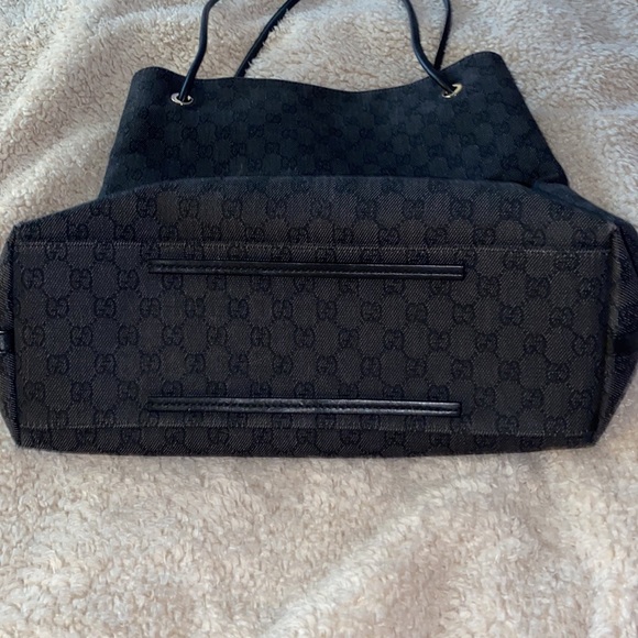 GUCCI BLACK CANVAS BAG - Picture 3 of 10